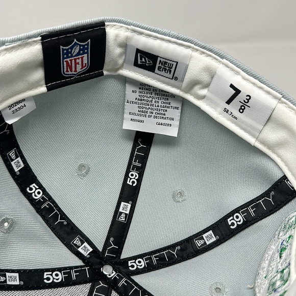 Crown Minded Seattle Seahawks ‘Retro Modern Crossover’ Fitted Hat Size 7 3/8 - Picture 7 of 8